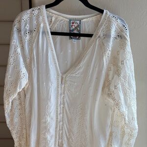 Johnny Was embroidered ivory blouse